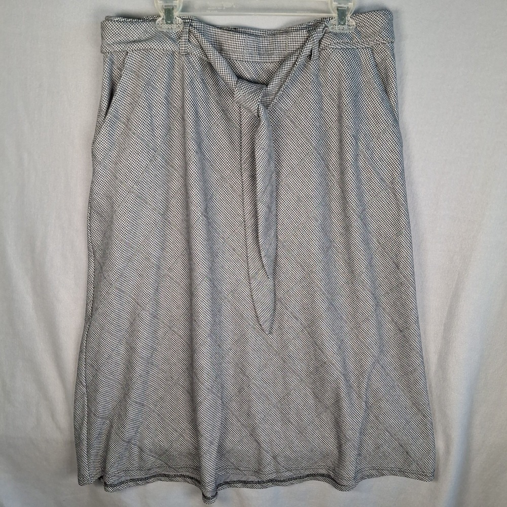 Cato Plus Size 18/20W Gray Houndstooth Tie Front Skirt Career Office‎ Chic Midi